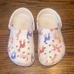 Kids Crocs, Unicorn Print.  Size 11.
